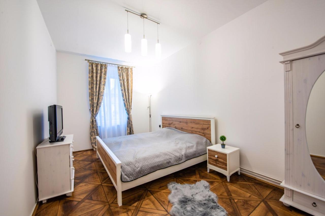 Apartment Amalia Sibiu Exterior foto
